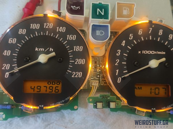 Επισκευή καμένης οθόνης LCD από κοντέρ μηχανής HONDA CBF 600 2004
