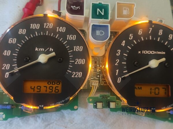 Επισκευή καμένης οθόνης LCD από κοντέρ μηχανής HONDA CBF 600 2004