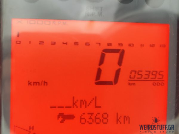 &Epsilon;&pi;&iota;&sigma;&kappa;&epsilon;&upsilon;ή &kappa;&omicron;&nu;&tau;έ&rho; KTM Duke 390/2014