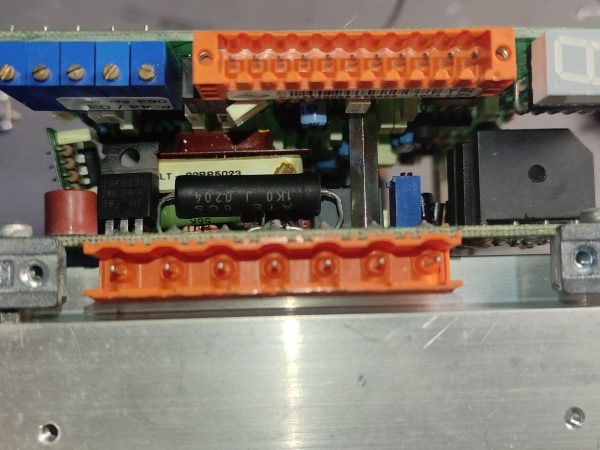&Epsilon;&pi;&iota;&sigma;&kappa;&epsilon;&upsilon;ή DCDE300 four-quadrant DC servo drive