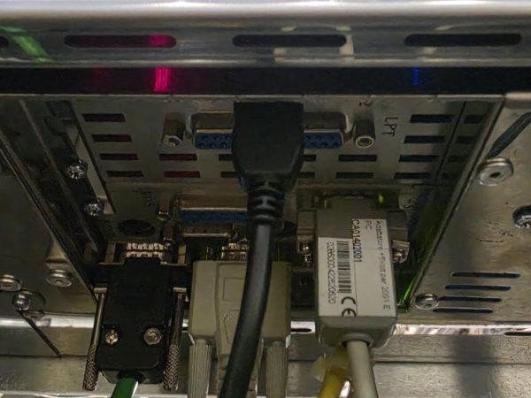 &Epsilon;&pi;&iota;&sigma;&kappa;&epsilon;&upsilon;ή Industrial PC &alpha;&pi;ό CNC &mu;&eta;&chi;&alpha;&nu;ή &kappa;&omicron;&pi;ή&sigmaf; &alpha;&lambda;&omicron;&upsilon;&mu;&iota;&nu;ί&omicron;&upsilon;